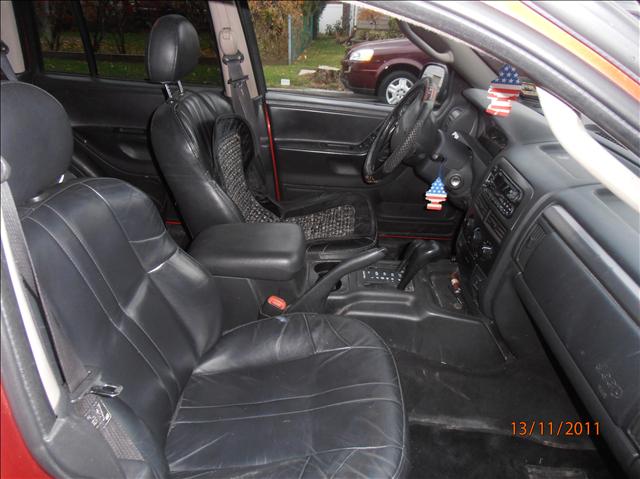 2002 Jeep Grand Cherokee LS