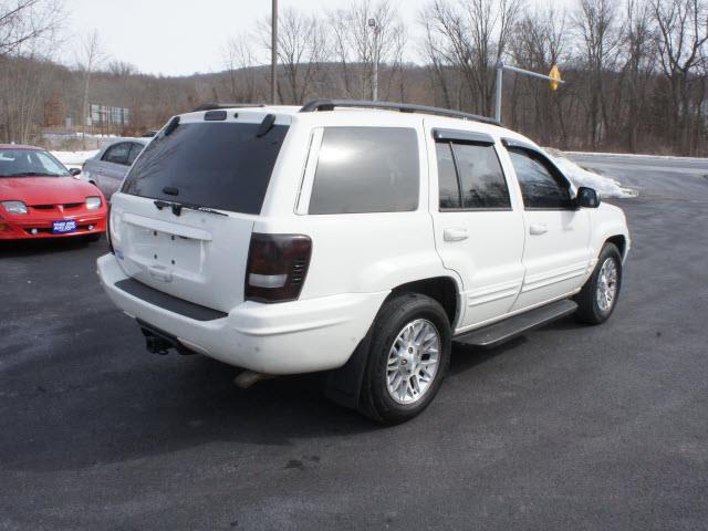 2002 Jeep Grand Cherokee SLT 25