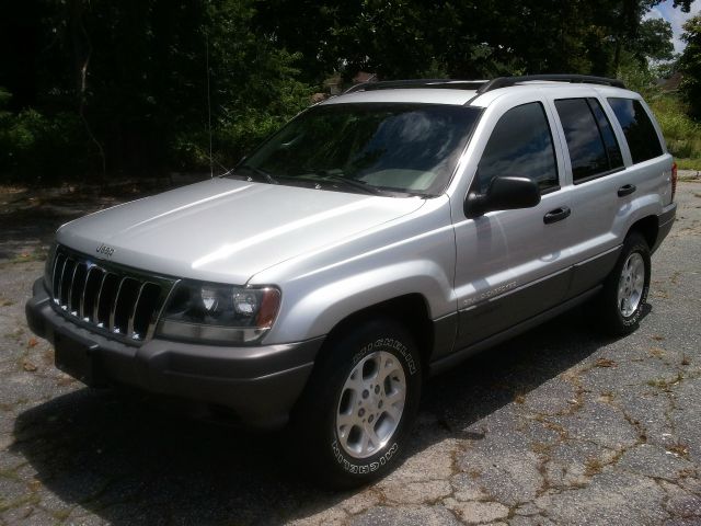 2002 Jeep Grand Cherokee Sedan 4dr