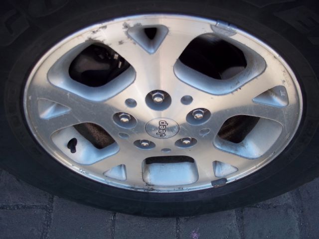 2002 Jeep Grand Cherokee 4dr Wgn 2.3T