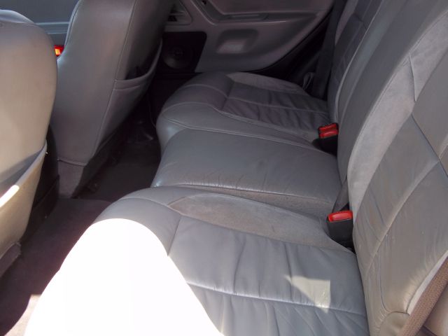 2002 Jeep Grand Cherokee 4dr Wgn 2.3T