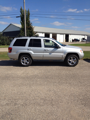 2002 Jeep Grand Cherokee Unknown