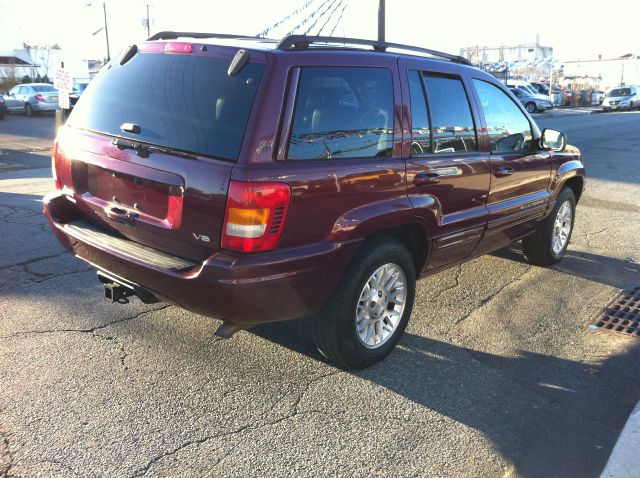 2002 Jeep Grand Cherokee Super