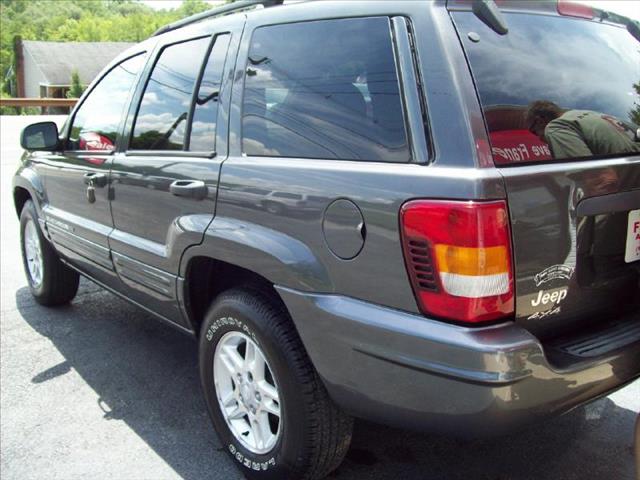2002 Jeep Grand Cherokee LS