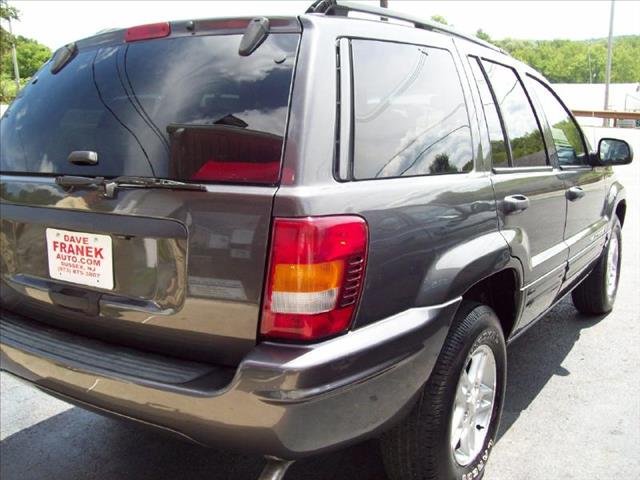 2002 Jeep Grand Cherokee LS