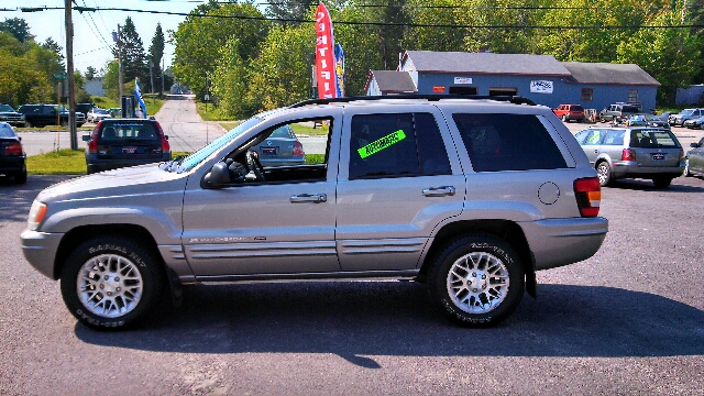 2002 Jeep Grand Cherokee Super