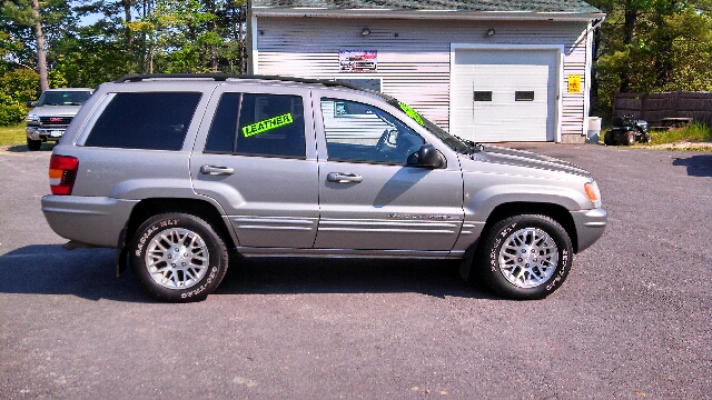 2002 Jeep Grand Cherokee Super