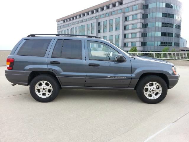 2002 Jeep Grand Cherokee Elk Conversion Van