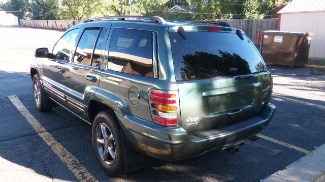 2002 Jeep Grand Cherokee Super