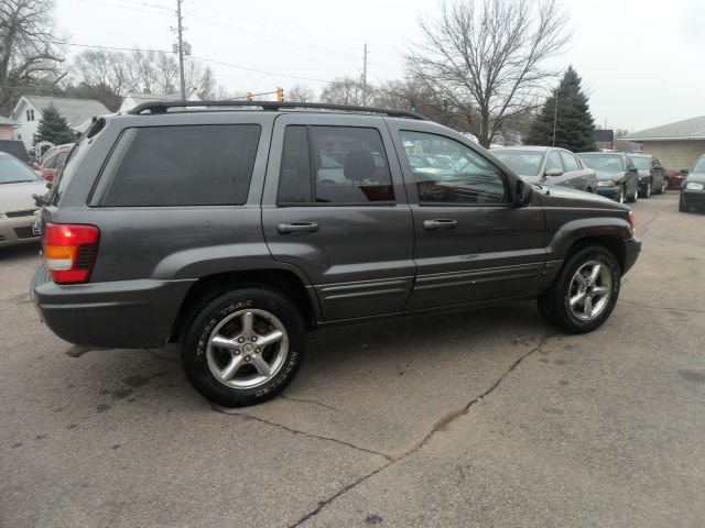 2002 Jeep Grand Cherokee Super