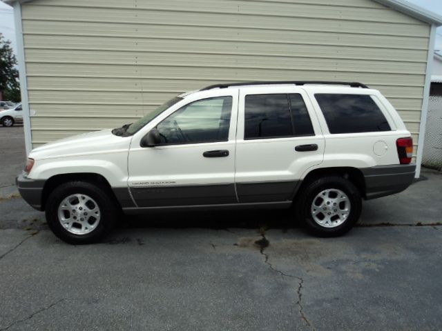 2002 Jeep Grand Cherokee Elk Conversion Van