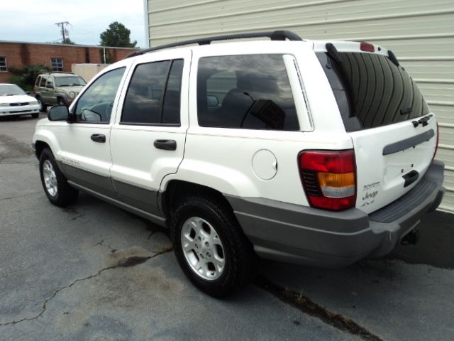 2002 Jeep Grand Cherokee Elk Conversion Van