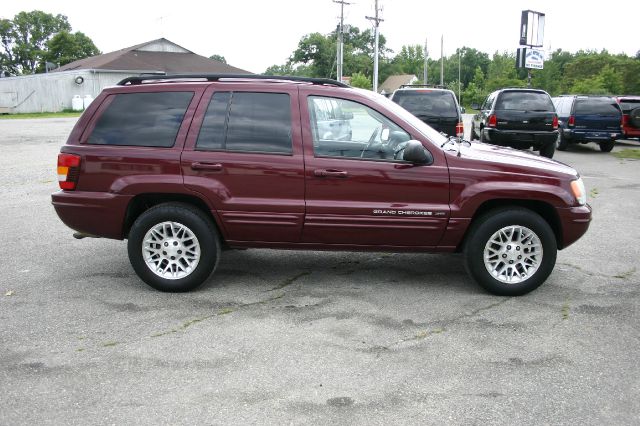 2002 Jeep Grand Cherokee Super