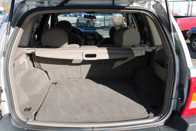 2002 Jeep Grand Cherokee LS