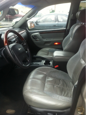 2002 Jeep Grand Cherokee VT 365