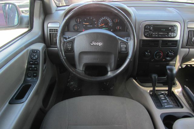 2002 Jeep Grand Cherokee Elk Conversion Van