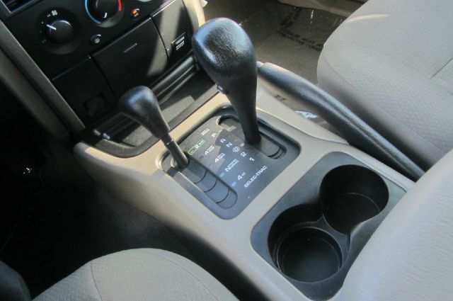 2002 Jeep Grand Cherokee Elk Conversion Van