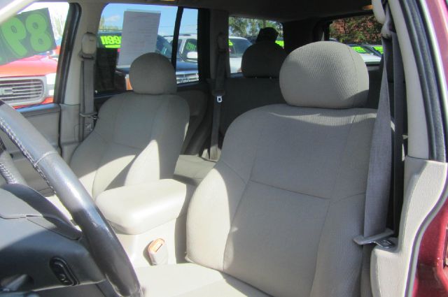 2002 Jeep Grand Cherokee Elk Conversion Van