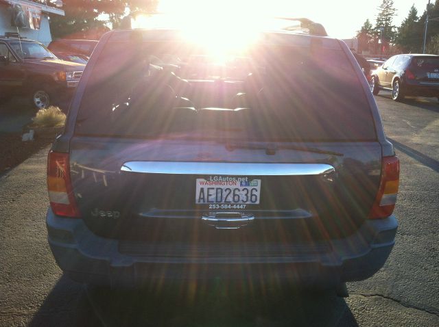 2002 Jeep Grand Cherokee Sedan 4dr