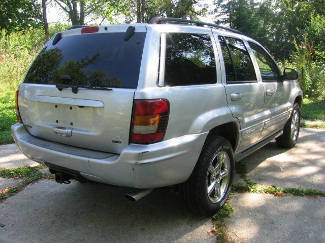 2002 Jeep Grand Cherokee VT 365