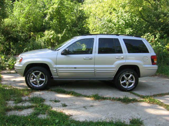 2002 Jeep Grand Cherokee VT 365