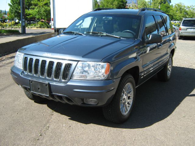 2002 Jeep Grand Cherokee Super