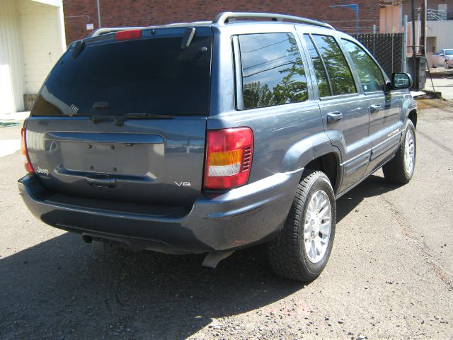 2002 Jeep Grand Cherokee Super