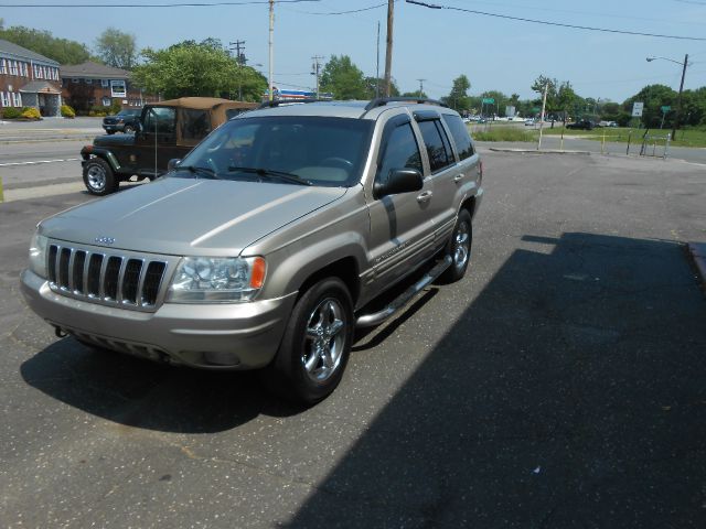 2003 Jeep Grand Cherokee Super