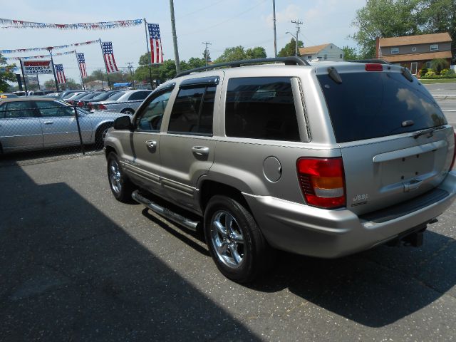 2003 Jeep Grand Cherokee Super