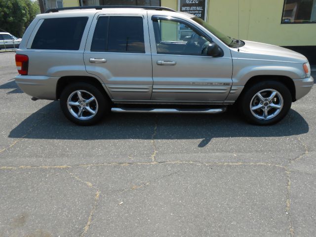 2003 Jeep Grand Cherokee Super