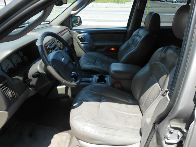 2003 Jeep Grand Cherokee Super