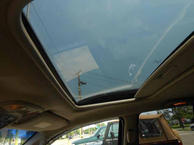 2003 Jeep Grand Cherokee Super