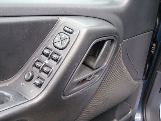 2003 Jeep Grand Cherokee Base W/nav.sys