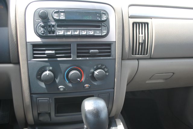 2003 Jeep Grand Cherokee Sedan 4dr