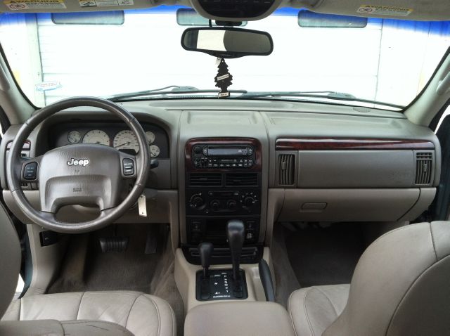 2003 Jeep Grand Cherokee Super