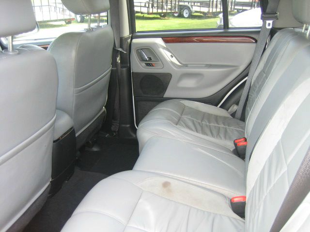 2003 Jeep Grand Cherokee VT 365