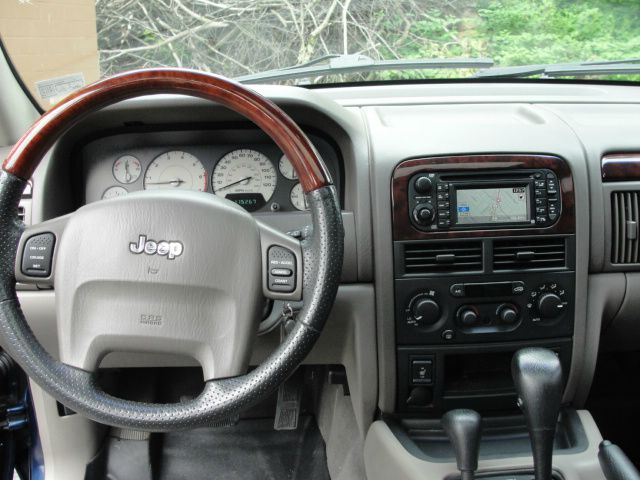 2003 Jeep Grand Cherokee Super