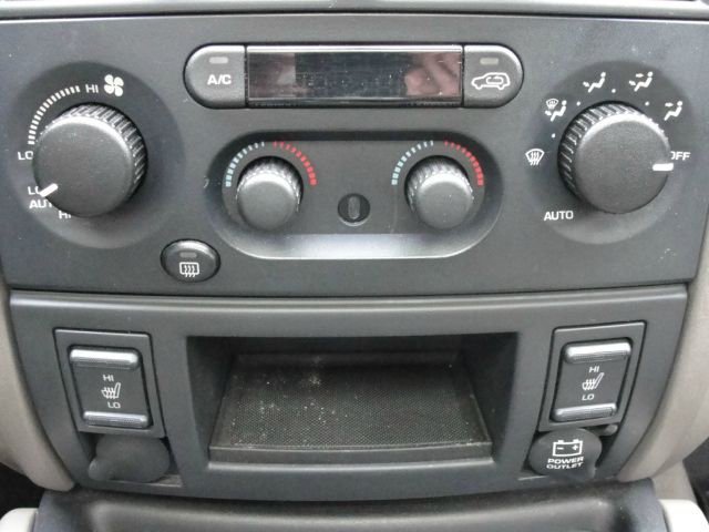 2003 Jeep Grand Cherokee Super