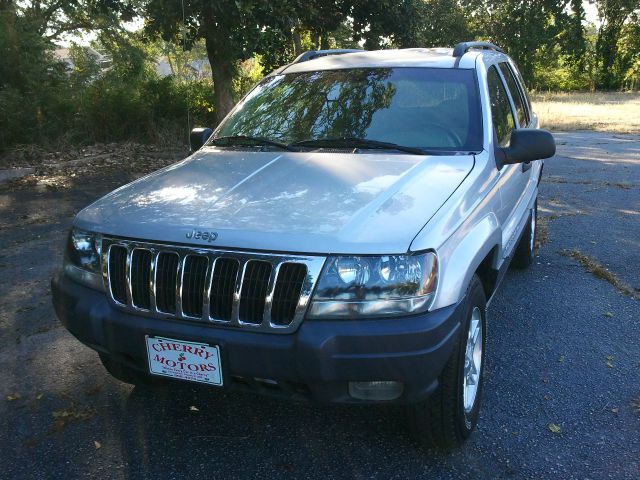2003 Jeep Grand Cherokee Sedan 4dr