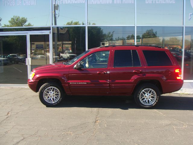 2003 Jeep Grand Cherokee Super
