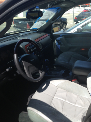 2003 Jeep Grand Cherokee VT 365