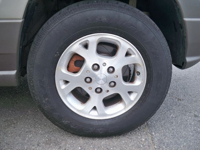 2003 Jeep Grand Cherokee Base W/nav.sys