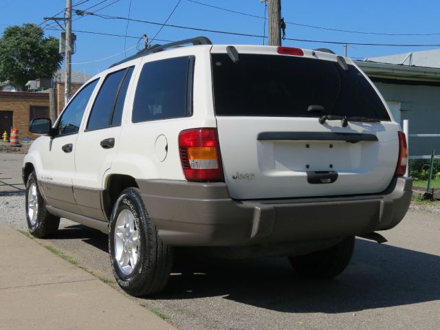 2003 Jeep Grand Cherokee Sedan 4dr