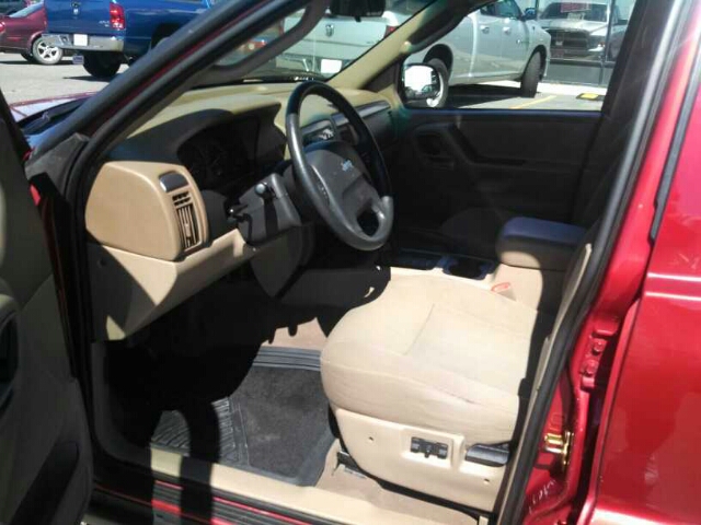 2003 Jeep Grand Cherokee LS