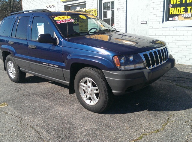 2003 Jeep Grand Cherokee Sedan 4dr