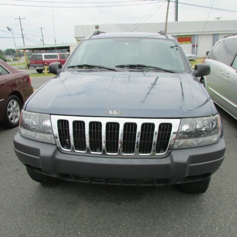 2003 Jeep Grand Cherokee Sedan 4dr