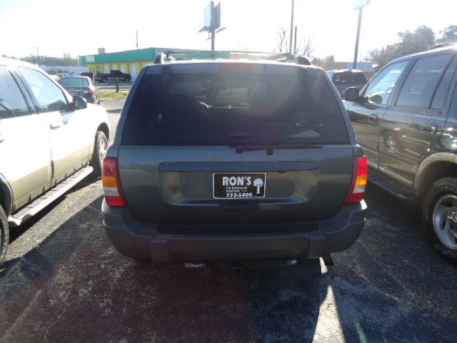 2003 Jeep Grand Cherokee Sedan 4dr