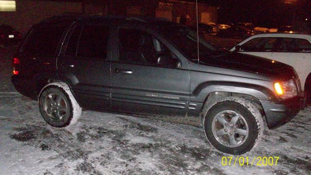 2003 Jeep Grand Cherokee Super