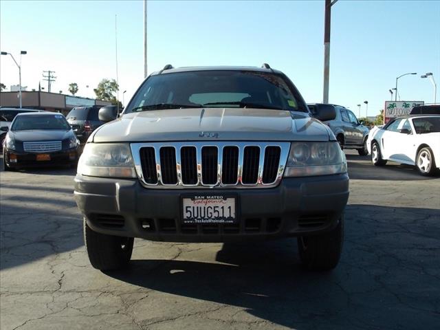 2003 Jeep Grand Cherokee K2500 Silverado