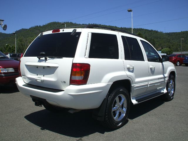 2004 Jeep Grand Cherokee Super